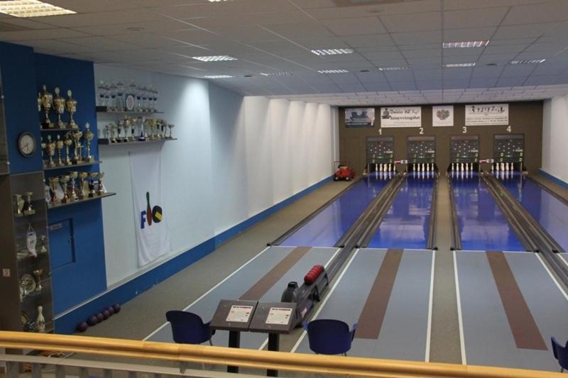 Teke Bowling Centrum és Sport Hotel Szeged Extérieur photo